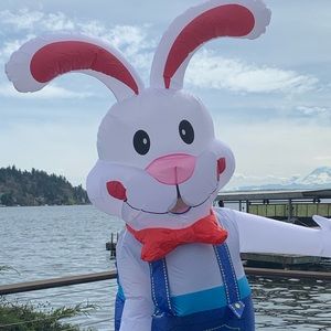 Meet your Posher, Christine